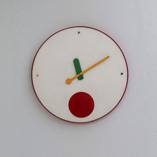 Contrattempo Wall Clock